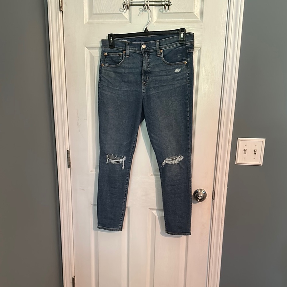 Classic Blue Skinny Jeans for Women
